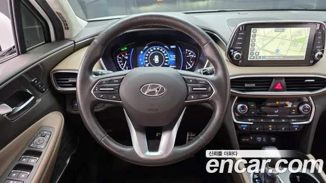 Hyundai Santa Fe 2018 thumb 2