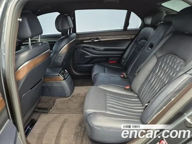 Genesis G90 2019 thumb 7