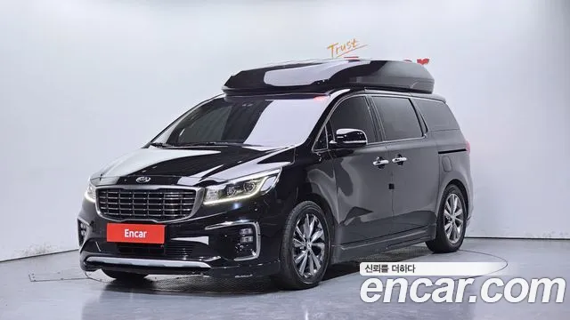 Kia Carnival 2018 thumb 3