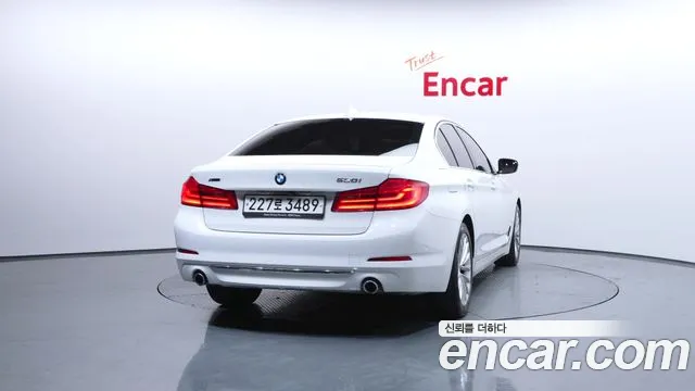 BMW 5 серии 2019 thumb 7