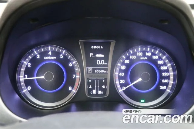 Hyundai Grandeur 2011 thumb 8