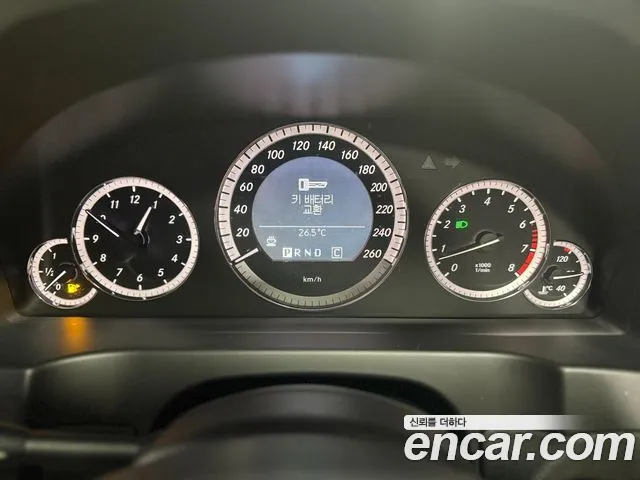 Mercedes-Benz E-Class 2010 thumb 6