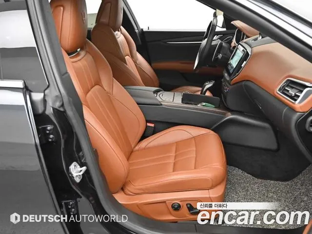 Maserati Ghibli 2020 thumb 12