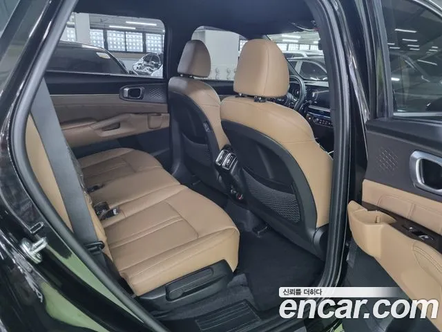 Kia Sorento 2023 thumb 4