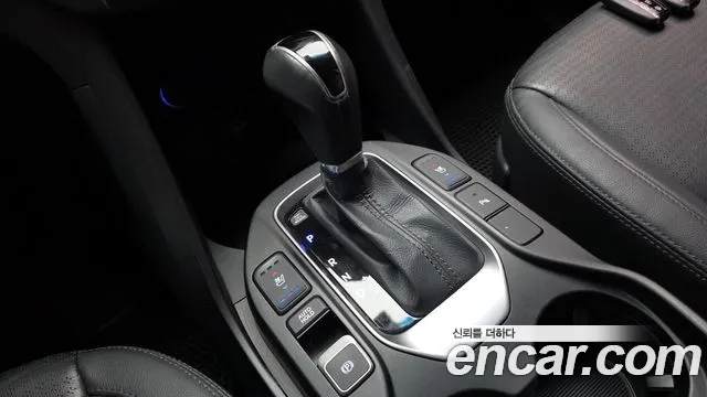 Hyundai Санта Фе 2013 thumb 2