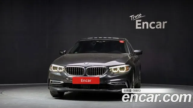 BMW 5 серии 2019 thumb 8