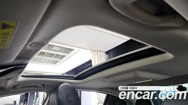 BMW 5 серии 2019 thumb 4