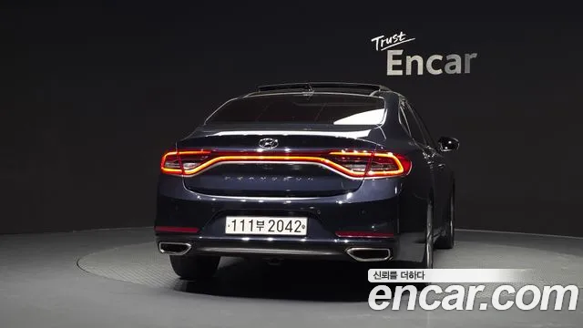 Hyundai Grandeur 2017 thumb 10
