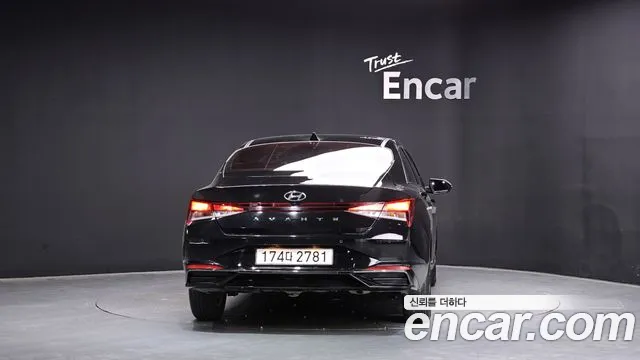 Hyundai Elantra 2021 thumb 8