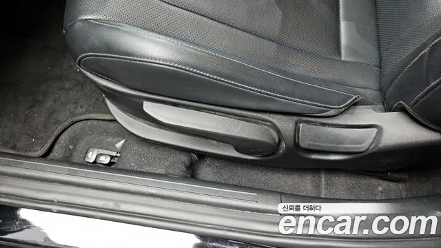 Hyundai Elantra 2021 thumb 12