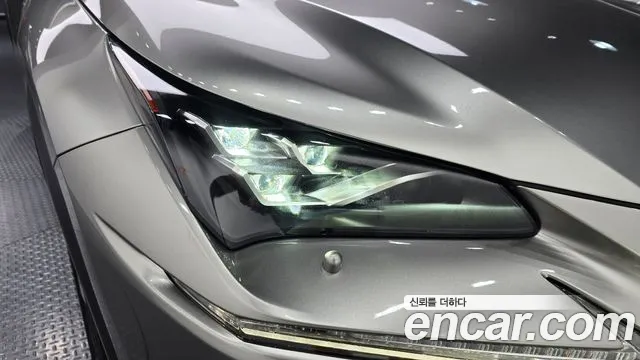 Lexus NX 2019 thumb 3