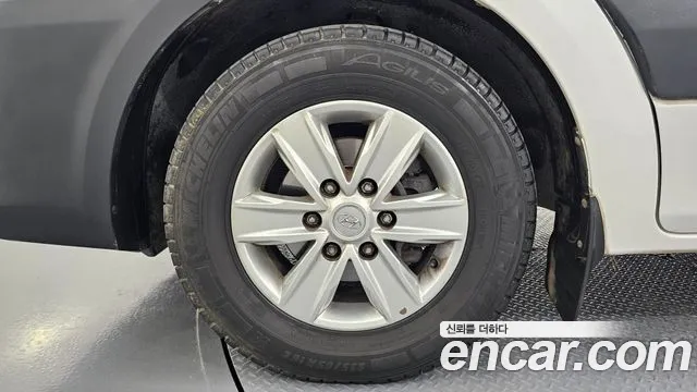 Hyundai Solati 2015 thumb 7