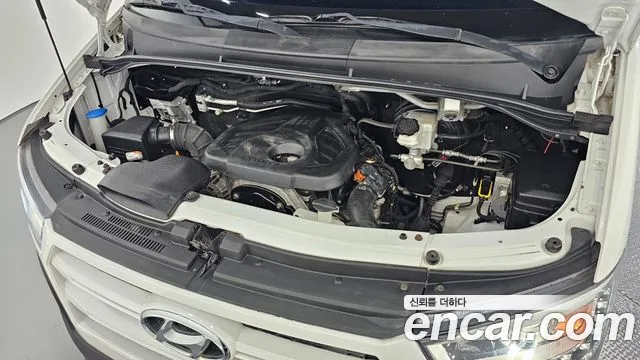 Hyundai Solati 2015 thumb 11