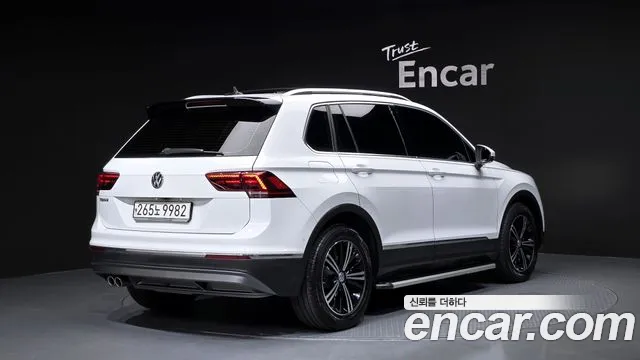 Volkswagen Tiguan 2020 thumb 11