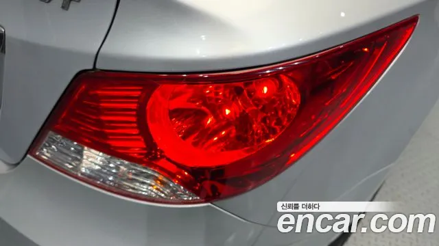 Hyundai Accent 2014 thumb 8