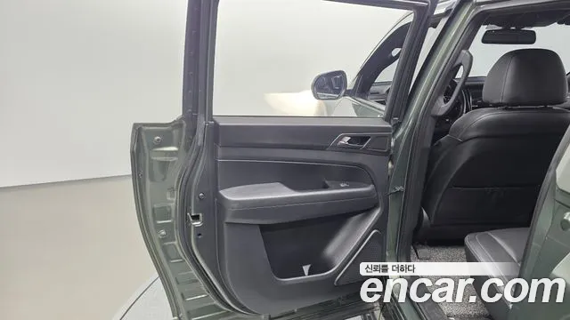 KGM Rexton Sports Khan 2021 thumb 9