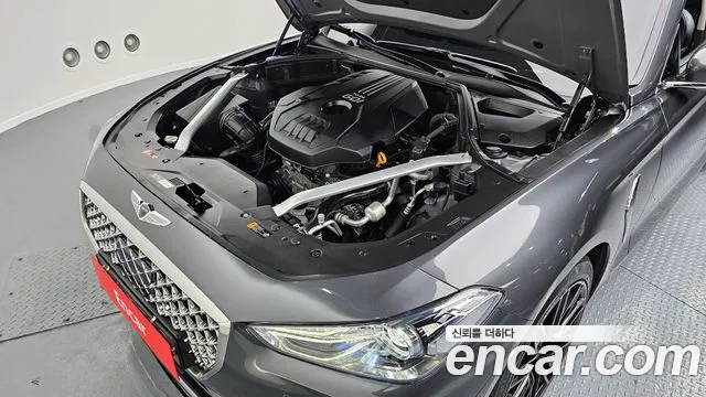 Genesis G70 2018 thumb 3