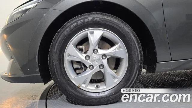 Hyundai Elantra 2021 thumb 5