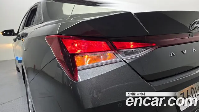 Hyundai Elantra 2021 thumb 8
