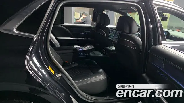Genesis G90 2023 thumb 12