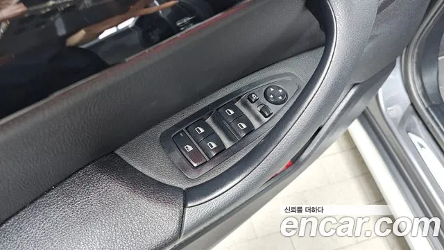 BMW X1 2022 thumb 7