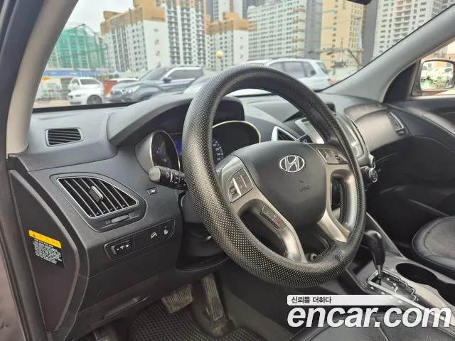 Hyundai Tucson 2012 thumb 11