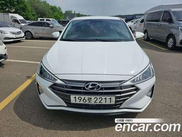 Hyundai Avante 2019 thumb 4