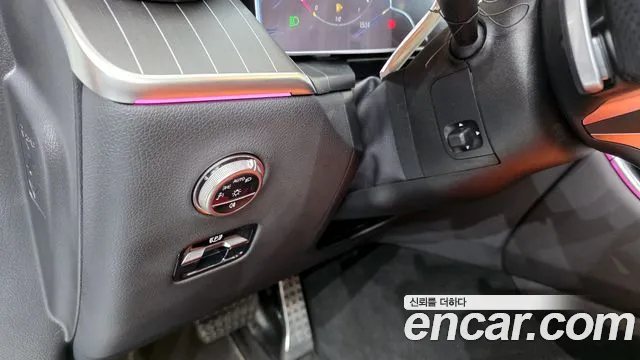 Mercedes-Benz GLC 2025 thumb 10