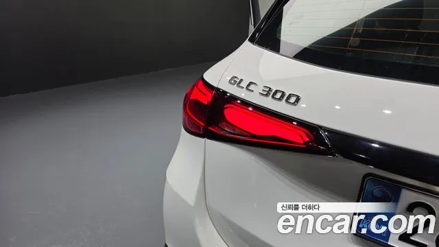 Mercedes-Benz GLC 2025 thumb 6