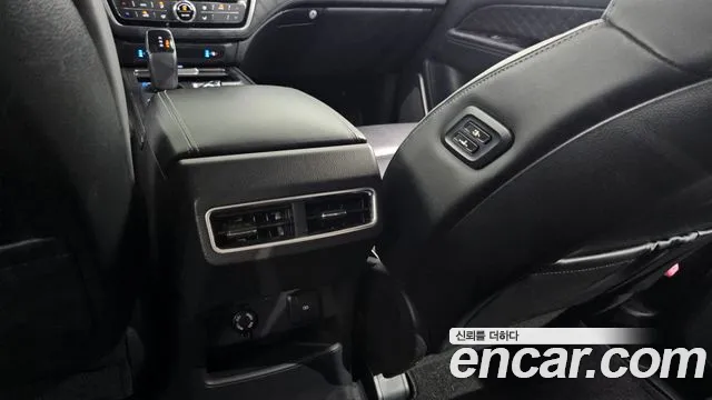 KGM Rexton 2020 thumb 6