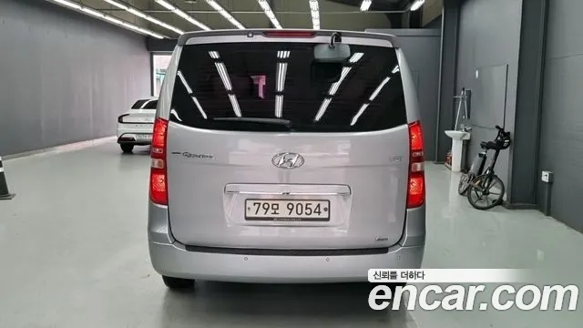 Hyundai Staria 2015 thumb 6
