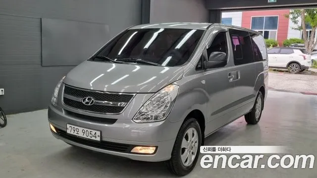 Hyundai Staria 2015 thumb 12