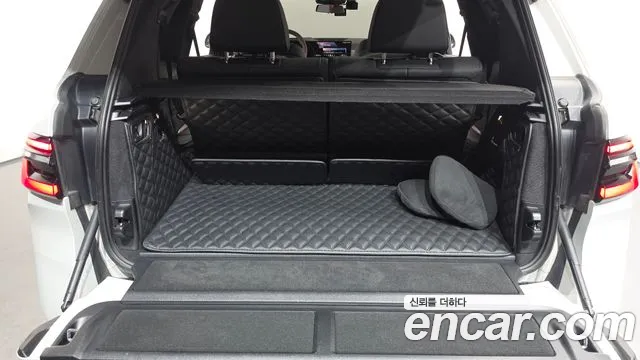 BMW X7 2024 thumb 6