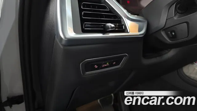 BMW X7 2024 thumb 2