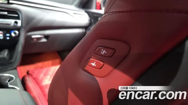 Genesis G70 2023 thumb 5