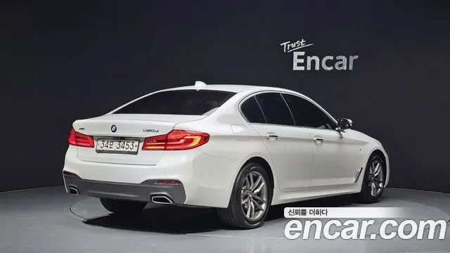 BMW 5 серии 2017 thumb 12