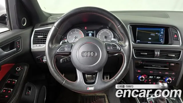 Audi SQ5 2015 thumb 4