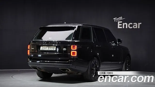 Land Rover Range Rover 2019 thumb 2
