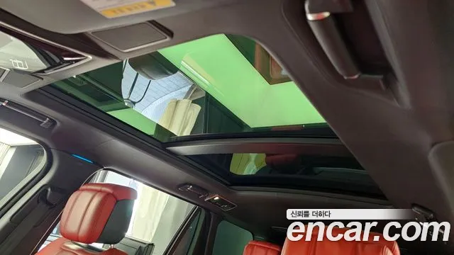 Land Rover Range Rover 2019 thumb 7