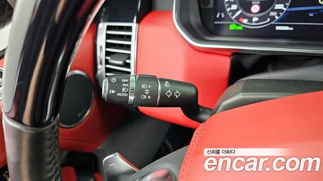 Land Rover Range Rover 2019 thumb 4