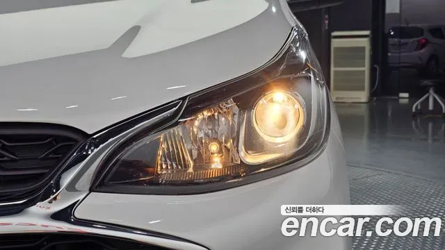Chevrolet Spark 2020 thumb 4