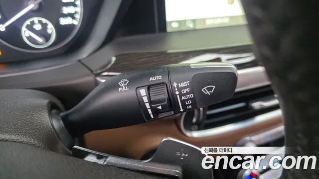 Genesis G90 2021 thumb 12