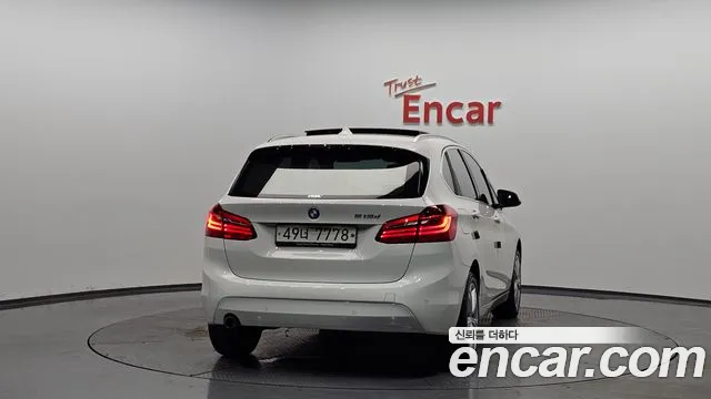 BMW 2 серии Active Tourer 2018 thumb 12