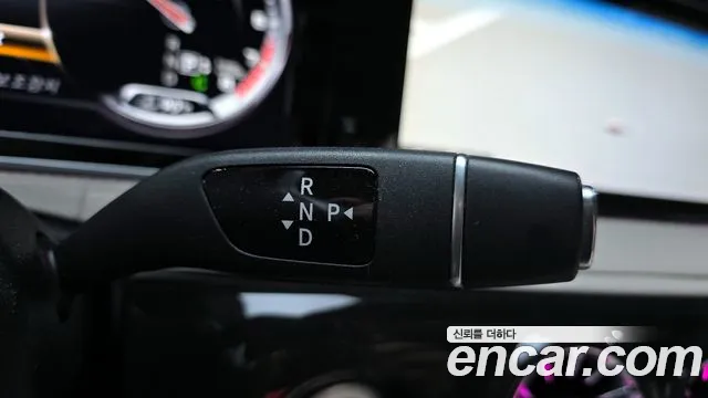 Mercedes-Benz S-Class 2014 thumb 7