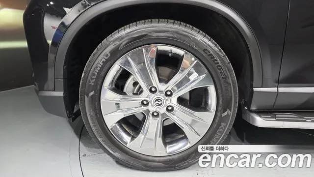 KGM Rexton 2023 thumb 10