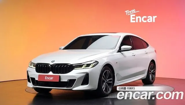 BMW 6 серии Gran Turismo 2020 thumb 12