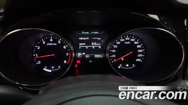 Kia Carnival 2017 thumb 8