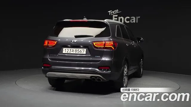 Kia Sorento 2018 thumb 7