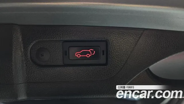 KGM Rexton 2019 thumb 6