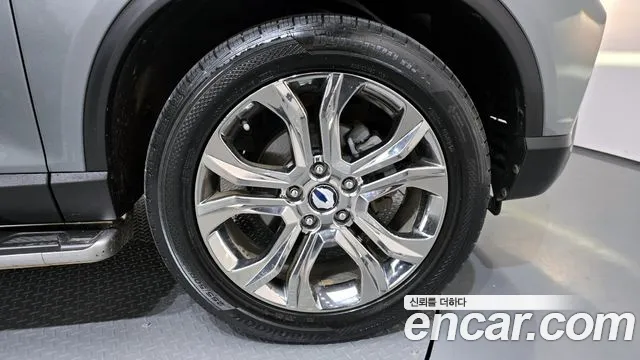 KGM Rexton 2019 thumb 4